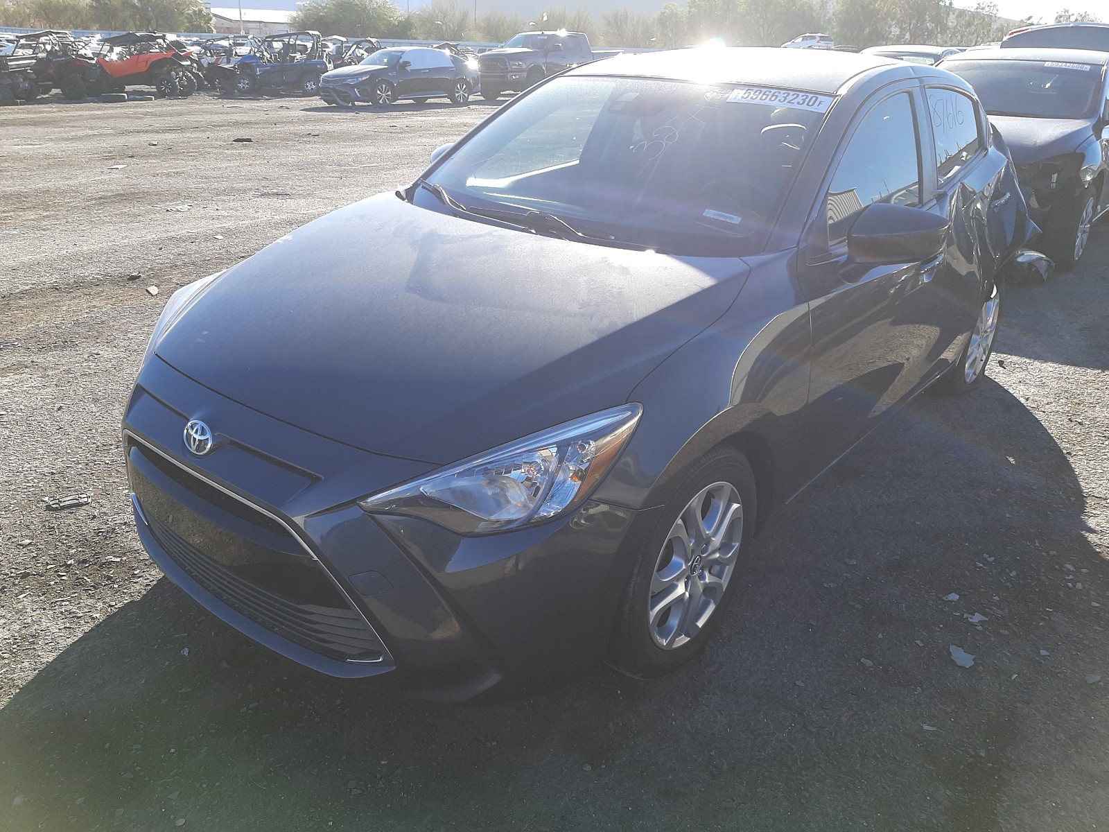 Photo 1 VIN: 3MYDLBYV3JY302072 - TOYOTA YARIS IA 