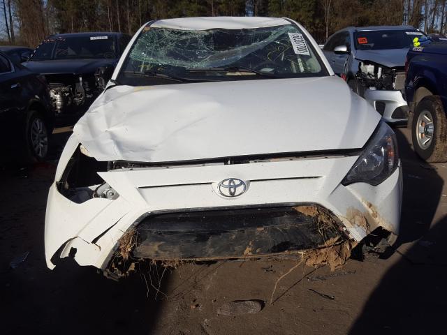 Photo 8 VIN: 3MYDLBYV3JY331149 - TOYOTA YARIS IA 