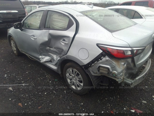 Photo 5 VIN: 3MYDLBYV3KY523530 - TOYOTA YARIS SEDAN 