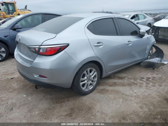 Photo 3 VIN: 3MYDLBYV4HY152645 - TOYOTA YARIS IA 