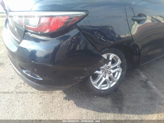 Photo 5 VIN: 3MYDLBYV4HY181367 - TOYOTA YARIS IA 