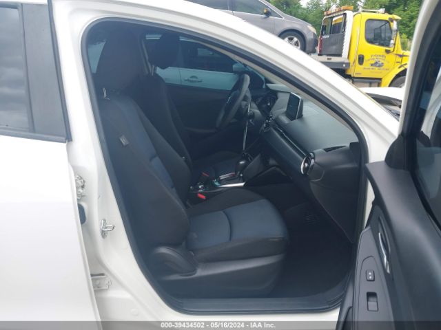 Photo 4 VIN: 3MYDLBYV4HY181482 - TOYOTA YARIS IA 