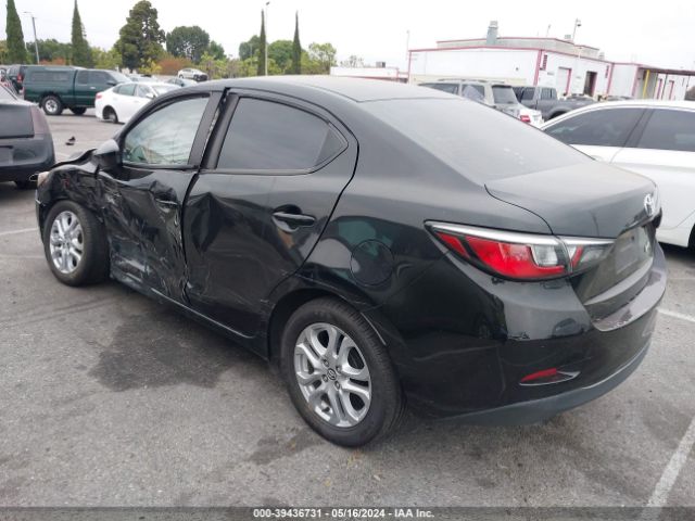 Photo 2 VIN: 3MYDLBYV4JY317132 - TOYOTA YARIS IA 