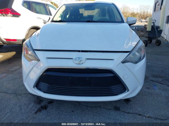 Photo 5 VIN: 3MYDLBYV4JY319611 - TOYOTA YARIS IA 