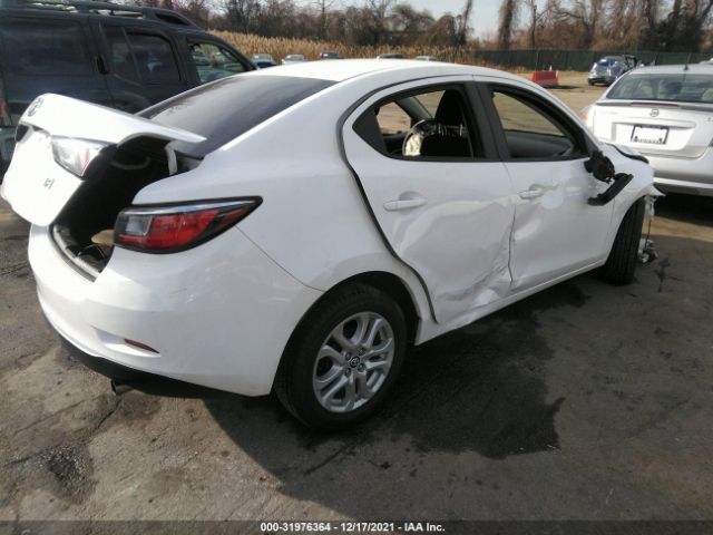 Photo 3 VIN: 3MYDLBYV4JY320600 - TOYOTA YARIS IA 