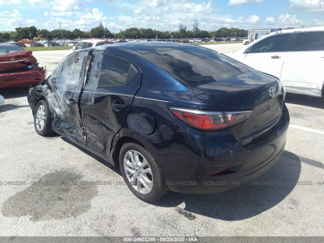 Photo 2 VIN: 3MYDLBYV4JY332648 - TOYOTA YARIS IA 