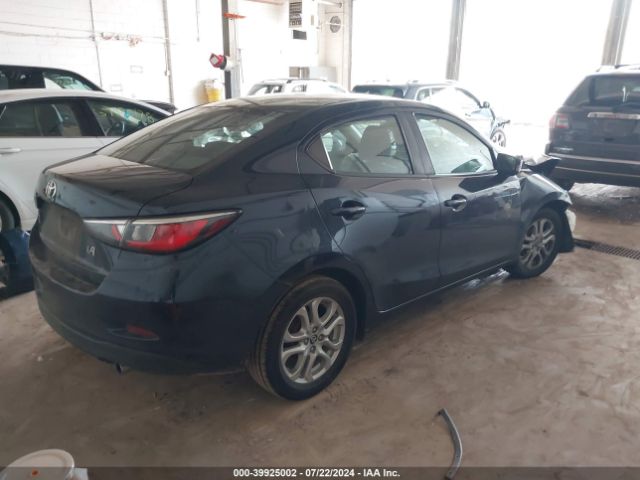 Photo 3 VIN: 3MYDLBYV5HY163797 - TOYOTA YARIS IA 