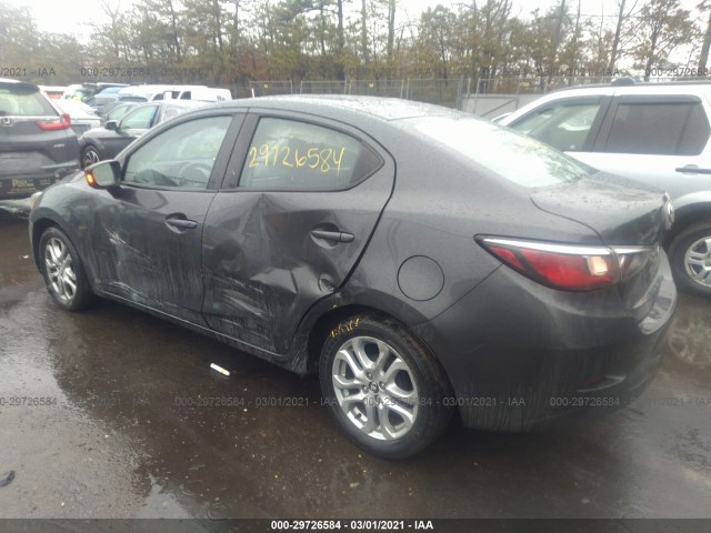 Photo 2 VIN: 3MYDLBYV5HY170927 - TOYOTA YARIS IA 