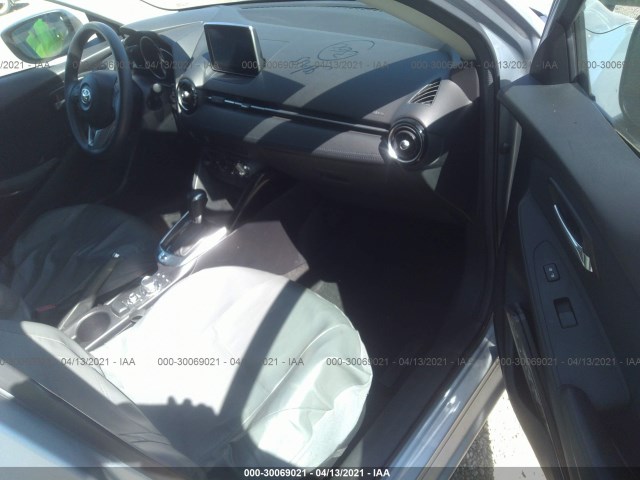 Photo 4 VIN: 3MYDLBYV5HY173293 - TOYOTA YARIS IA 