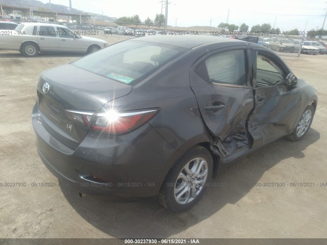 Photo 3 VIN: 3MYDLBYV5JY316345 - TOYOTA YARIS IA 