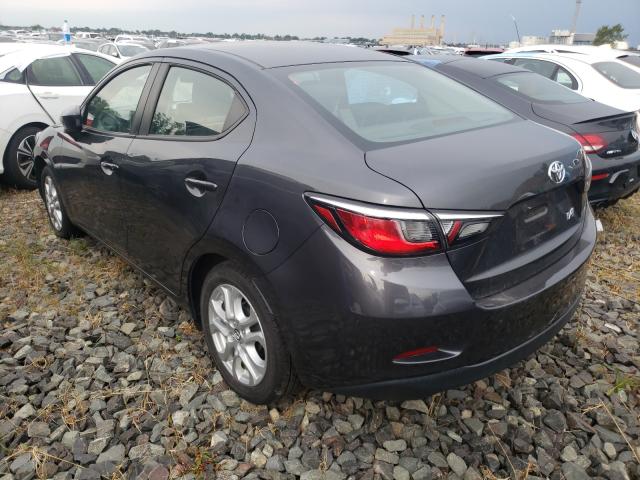 Photo 2 VIN: 3MYDLBYV5JY330391 - TOYOTA YARIS IA 