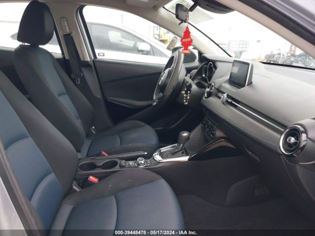 Photo 4 VIN: 3MYDLBYV5JY331301 - TOYOTA YARIS IA 