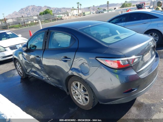 Photo 2 VIN: 3MYDLBYV6HY153408 - TOYOTA YARIS IA 