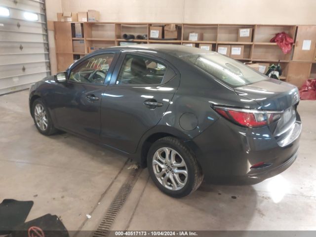 Photo 2 VIN: 3MYDLBYV6HY182097 - TOYOTA YARIS IA 