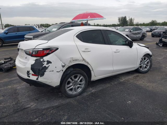 Photo 3 VIN: 3MYDLBYV6HY183556 - TOYOTA YARIS IA 