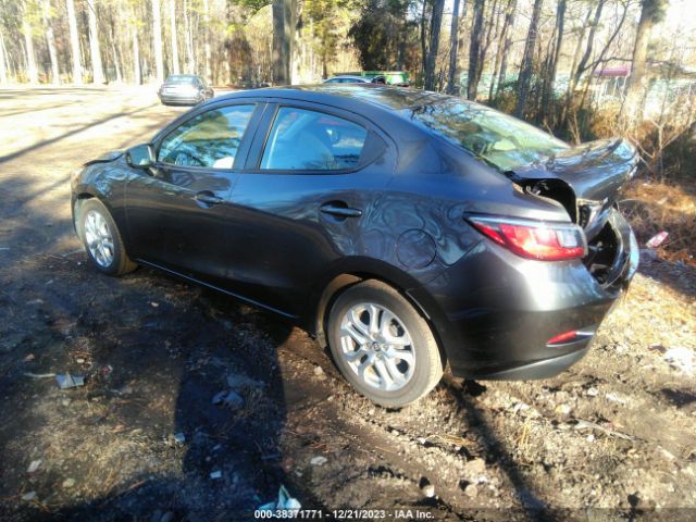 Photo 2 VIN: 3MYDLBYV6HY190345 - TOYOTA YARIS IA 