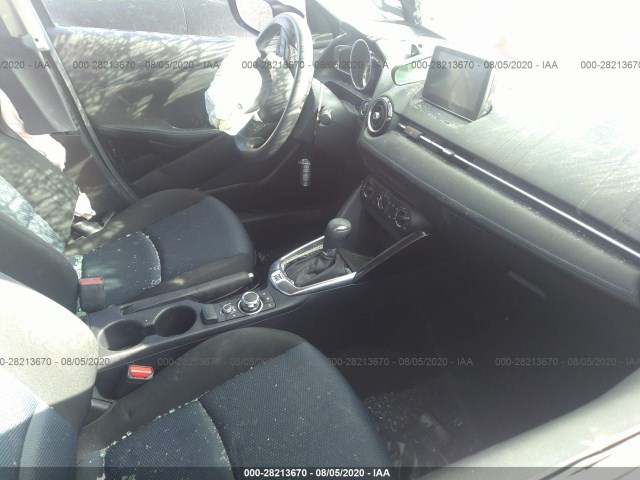 Photo 4 VIN: 3MYDLBYV6HY190703 - TOYOTA YARIS IA 