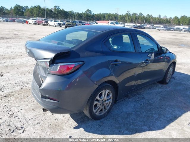 Photo 3 VIN: 3MYDLBYV6JY312496 - TOYOTA YARIS IA 