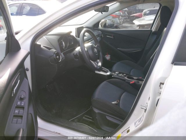 Photo 4 VIN: 3MYDLBYV6JY315205 - TOYOTA YARIS IA 