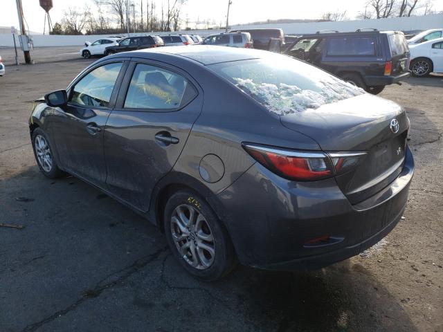 Photo 2 VIN: 3MYDLBYV6JY322879 - TOYOTA YARIS IA 