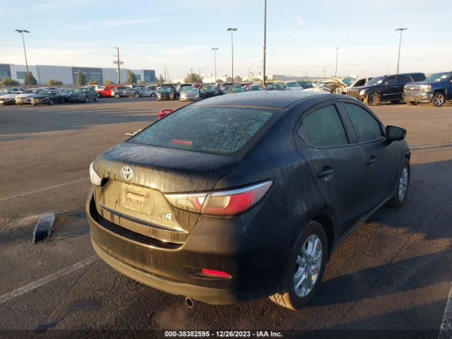 Photo 3 VIN: 3MYDLBYV6JY326365 - TOYOTA YARIS IA 