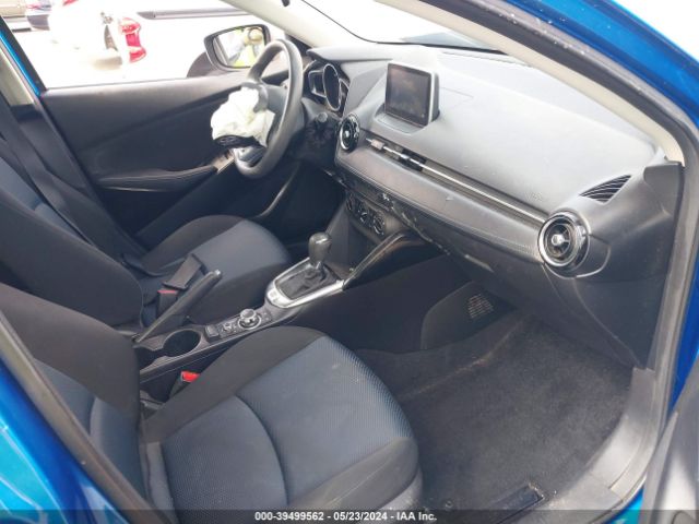 Photo 4 VIN: 3MYDLBYV6JY328679 - TOYOTA YARIS IA 