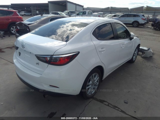 Photo 3 VIN: 3MYDLBYV6JY329105 - TOYOTA YARIS IA 