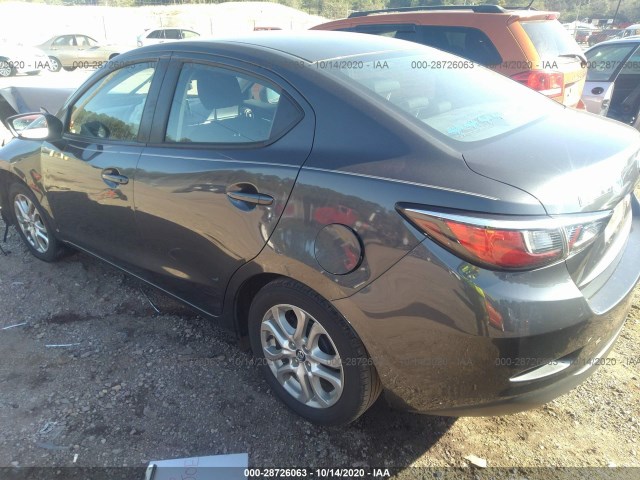 Photo 2 VIN: 3MYDLBYV6JY331050 - TOYOTA YARIS IA 