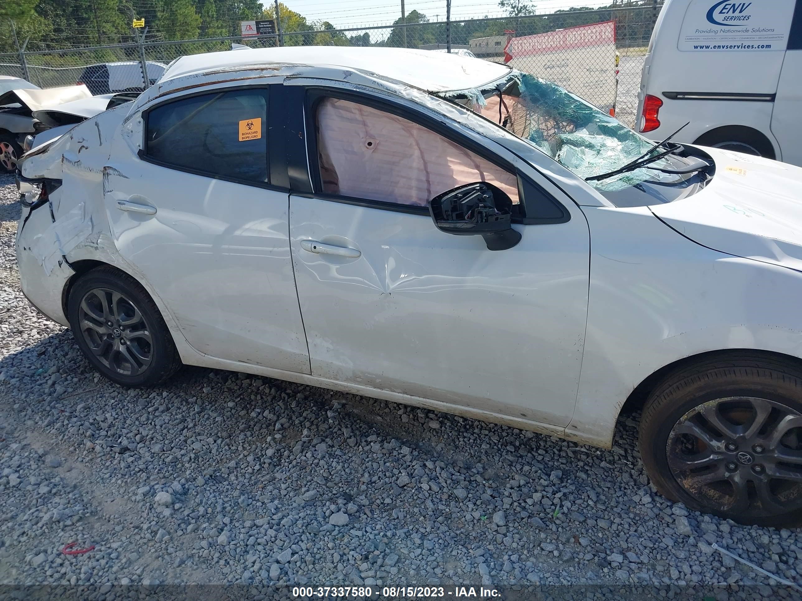 Photo 11 VIN: 3MYDLBYV6KY523540 - TOYOTA YARIS 