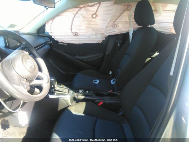 Photo 4 VIN: 3MYDLBYV6KY525871 - TOYOTA YARIS SEDAN 