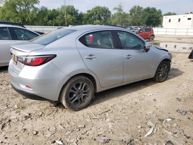 Photo 2 VIN: 3MYDLBYV6KY526678 - TOYOTA YARIS L 