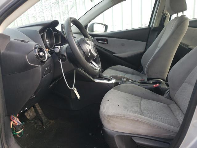 Photo 6 VIN: 3MYDLBYV6KY526678 - TOYOTA YARIS L 