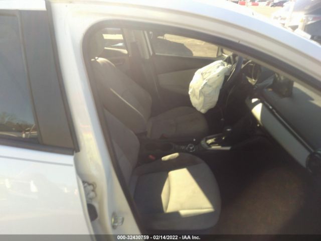 Photo 4 VIN: 3MYDLBYV6LY708253 - TOYOTA YARIS SEDAN 