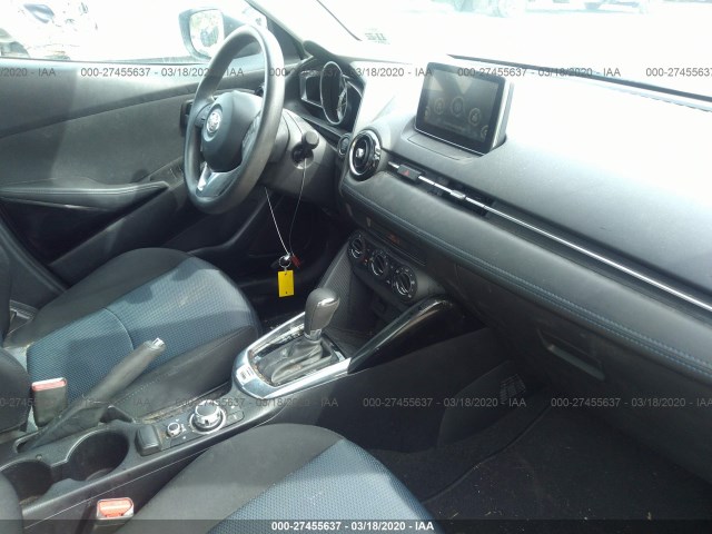 Photo 4 VIN: 3MYDLBYV7HY187535 - TOYOTA YARIS IA 