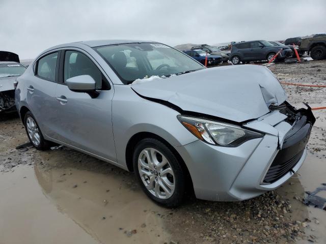 Photo 3 VIN: 3MYDLBYV7JY306626 - TOYOTA YARIS IA 