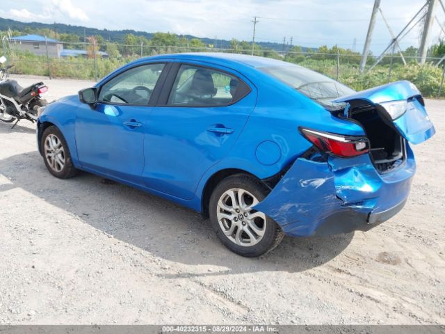 Photo 2 VIN: 3MYDLBYV7JY326066 - TOYOTA YARIS IA 