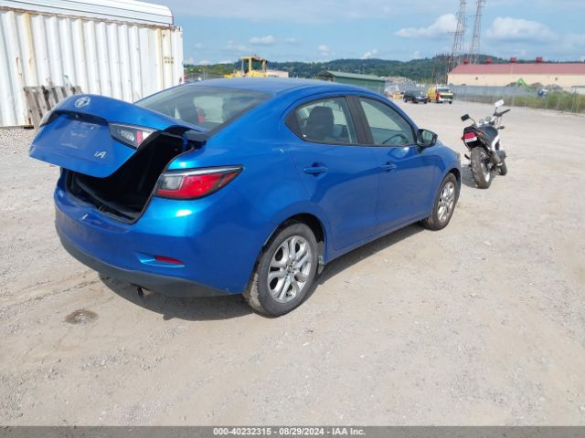 Photo 3 VIN: 3MYDLBYV7JY326066 - TOYOTA YARIS IA 