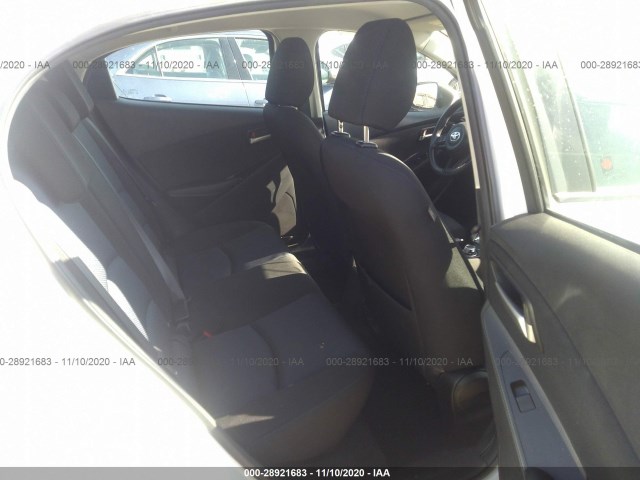 Photo 7 VIN: 3MYDLBYV7KY526818 - TOYOTA YARIS SEDAN 