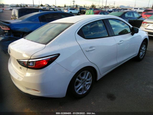 Photo 3 VIN: 3MYDLBYV8HY151238 - TOYOTA YARIS IA 