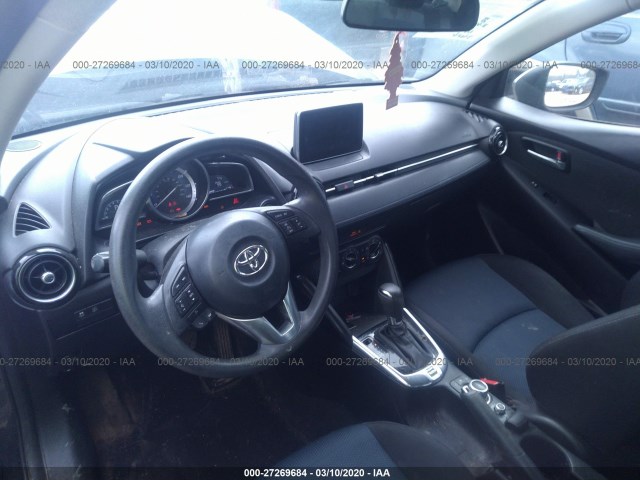 Photo 4 VIN: 3MYDLBYV8HY153782 - TOYOTA YARIS IA 