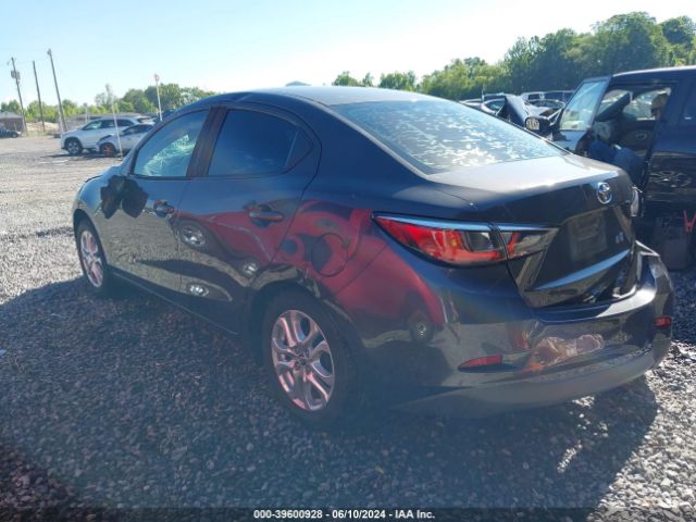 Photo 2 VIN: 3MYDLBYV8HY160117 - TOYOTA YARIS IA 