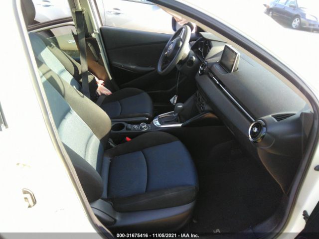 Photo 4 VIN: 3MYDLBYV8HY164328 - TOYOTA YARIS IA 