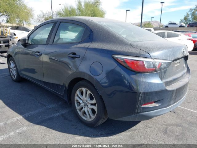 Photo 2 VIN: 3MYDLBYV8HY173756 - TOYOTA YARIS IA 