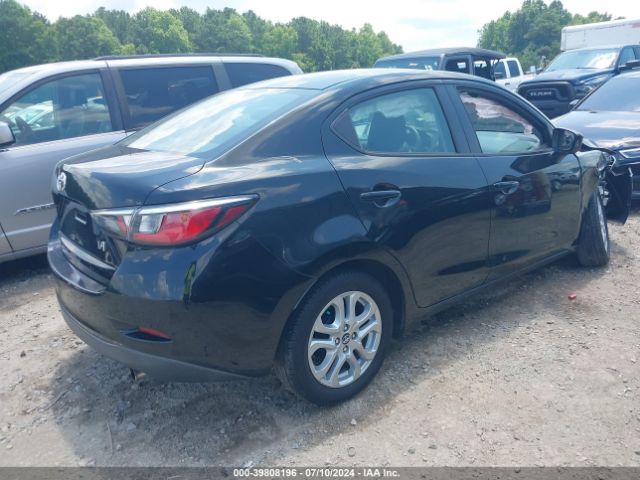 Photo 3 VIN: 3MYDLBYV8HY177547 - TOYOTA YARIS IA 