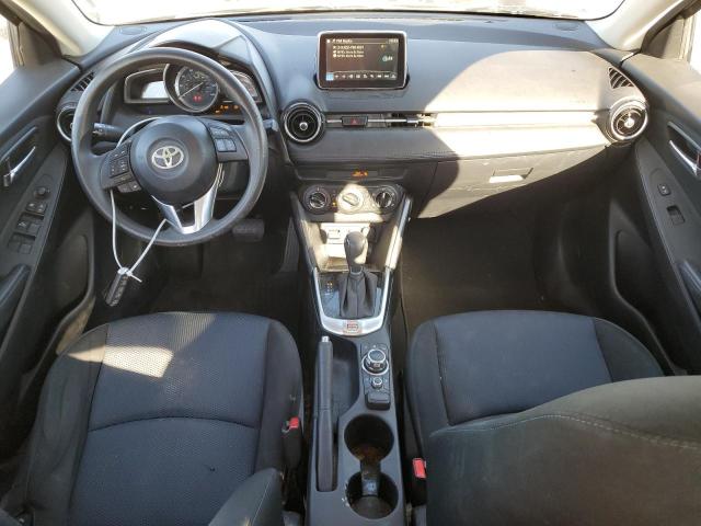 Photo 7 VIN: 3MYDLBYV8JY300009 - TOYOTA YARIS 