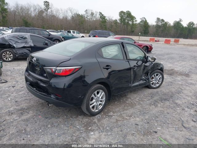 Photo 3 VIN: 3MYDLBYV8JY306229 - TOYOTA YARIS IA 