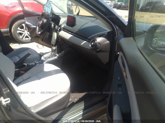 Photo 4 VIN: 3MYDLBYV8KY523037 - TOYOTA YARIS SEDAN 