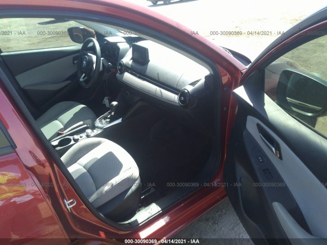 Photo 4 VIN: 3MYDLBYV8LY716872 - TOYOTA YARIS SEDAN 