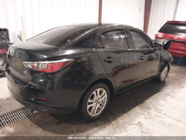 Photo 3 VIN: 3MYDLBYV9HY157839 - TOYOTA YARIS IA 