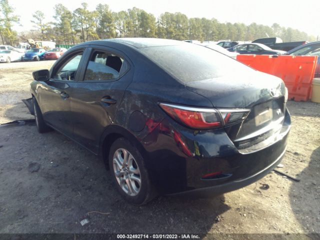 Photo 2 VIN: 3MYDLBYV9HY158425 - TOYOTA YARIS IA 